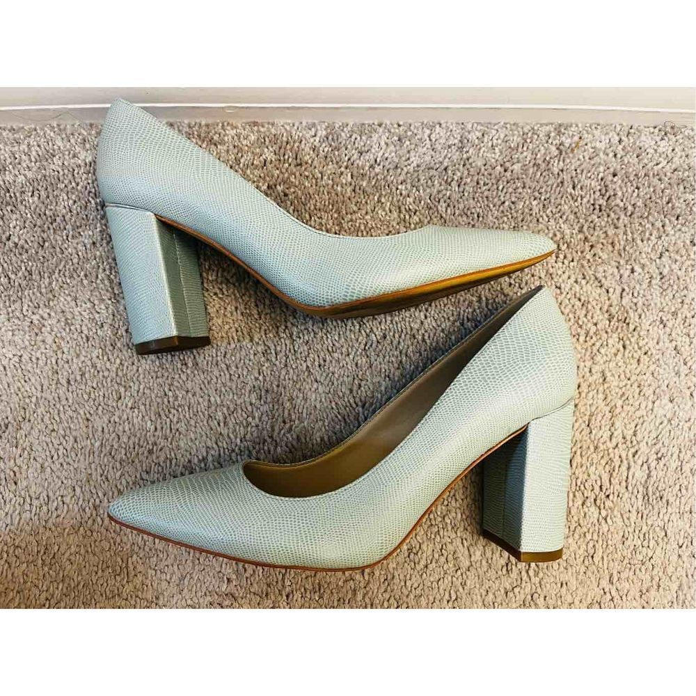Marc fisher pumps silt green, baby blue snake print size 7.5